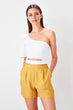 Trendyol Yellow Pocket Detail Shorts TWOSS19SR0019